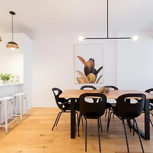  Appartement Hip, Stylish In Little Italy By Den A